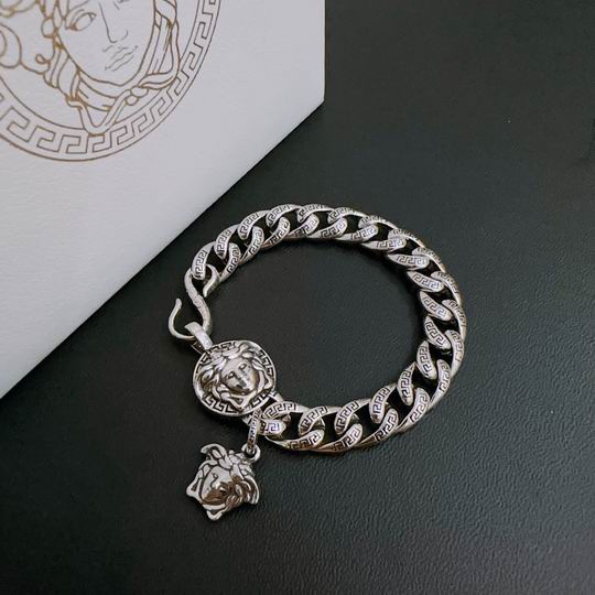 Versace bracelet 11lyh142